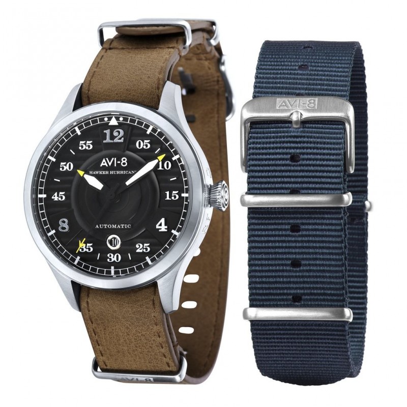 Montre Homme AVI-8 Hawker Hurricane Automatique Dateur cadran Noir AV-4046-01 Montre Homme AVI-8 Hawker Hurricane Automatique Dateur cadran Noir AV-4046-01
