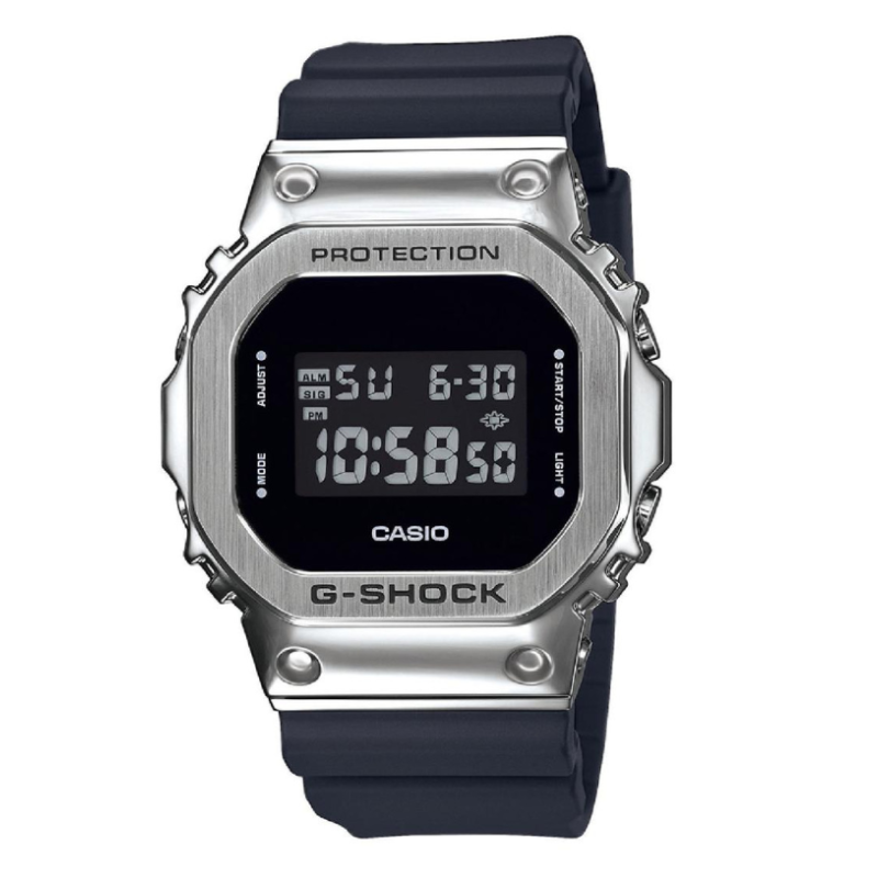 Casio G-Shock Montre Homme Résine Noir GM-5600U-1ER Casio G-Shock Montre Homme Résine Noir GM-5600U-1ER