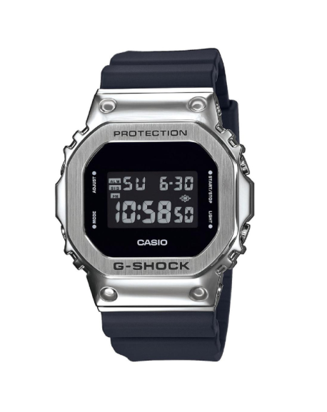 Casio G-Shock Montre Homme Résine Noir GM-5600U-1ER